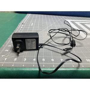 APD Asian Power Devices Model WA-18G12U 12V 1.5A AC Adapter